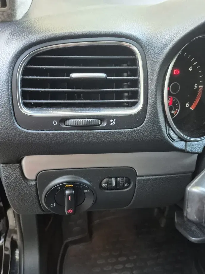 Volkswagen Golf VI — imagine 8