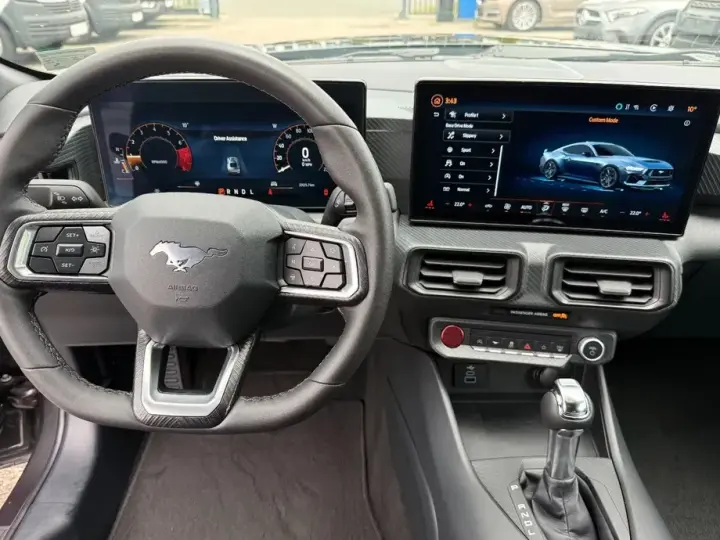 Ford Mustang VI 2.3 Eco Boost Aut.