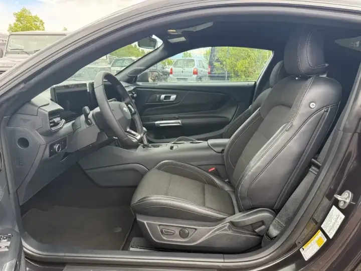 Ford Mustang VI 2.3 Eco Boost Aut.