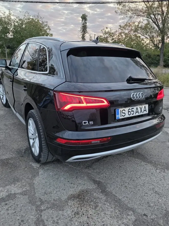 Audi Q5 FY 2.0 TDI Quattro S tronic Sport — imagine 3