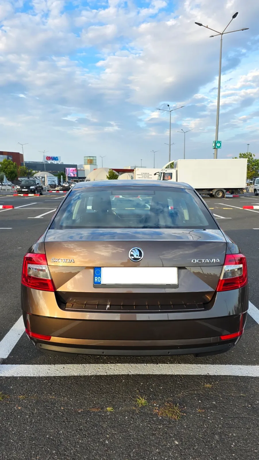 Škoda Octavia III 2.0 TDI DSG Ambition — imagine 8