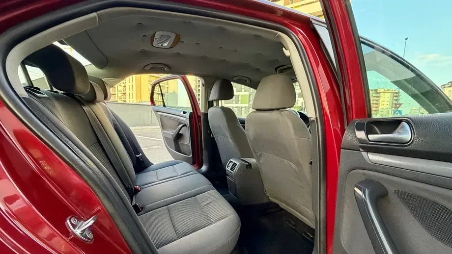 Volkswagen Jetta A5 — imagine 8