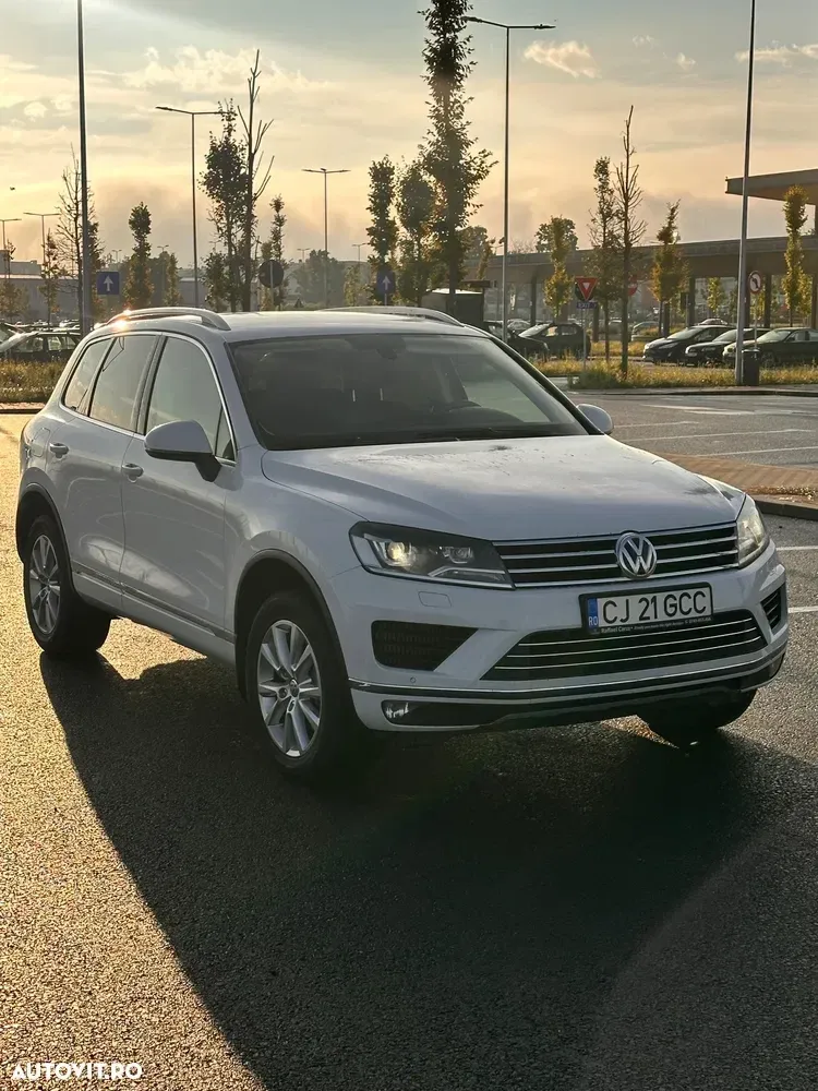 Volkswagen Touareg 3.0 V6 TDI Blue Motion DPF Automatik — imagine 3