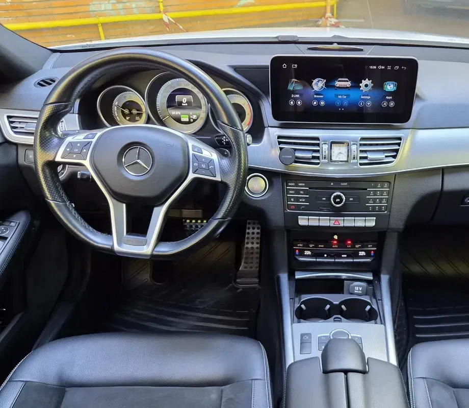 Mercedes-Benz E 300 BLUETEC HYBRID Aut. — imagine 8