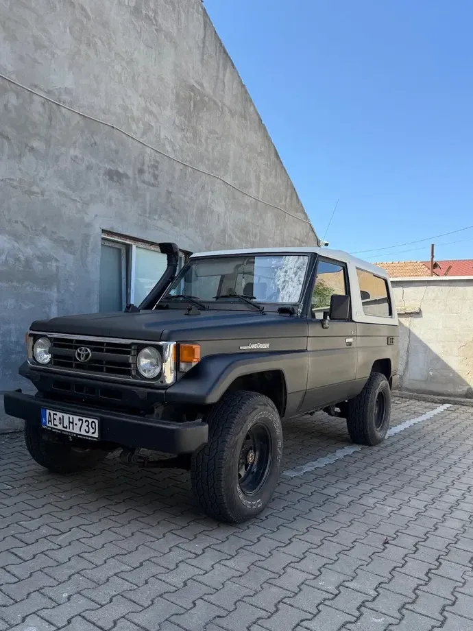 Toyota Land Cruiser — imagine 2