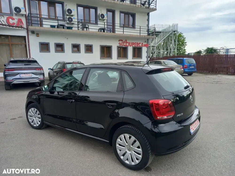 Volkswagen Polo 1.2 Comfortline — imagine 2