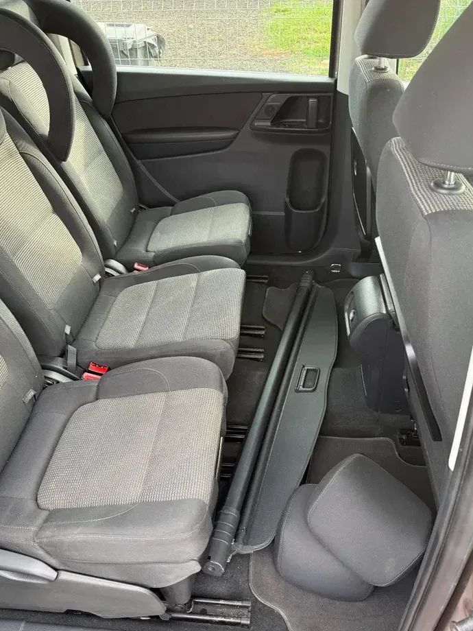 Volkswagen Sharan — imagine 4