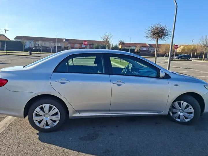 Toyota Corolla 1.4 D-4D Luna