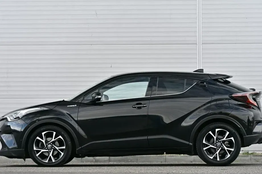 Toyota C-HR Business-Edition — imagine 4