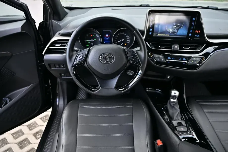 Toyota C-HR Business-Edition — imagine 7