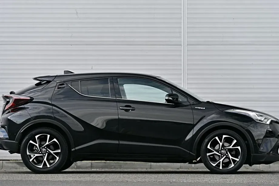 Toyota C-HR Business-Edition — imagine 3
