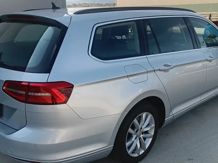 Volkswagen Passat B8 2.0 TDI DSG Comfortline