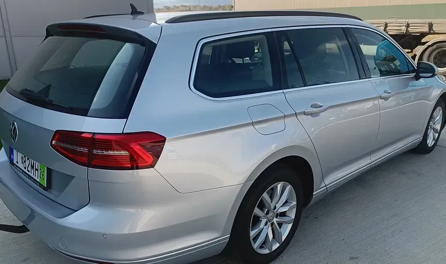 Volkswagen Passat B8 2.0 TDI DSG Comfortline — imagine 3