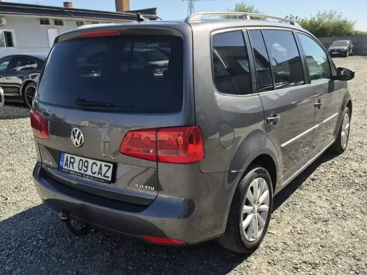Volkswagen Touran 2.0 TDI DPF Freestyle