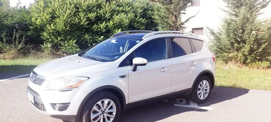 Ford Kuga I 2.0 TDCi 4x4 Titanium — imagine 9