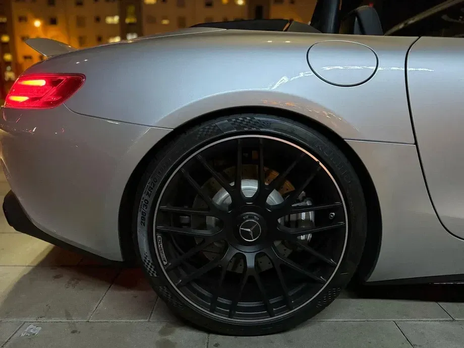 Mercedes-Benz AMG GT 190 Standard — imagine 2