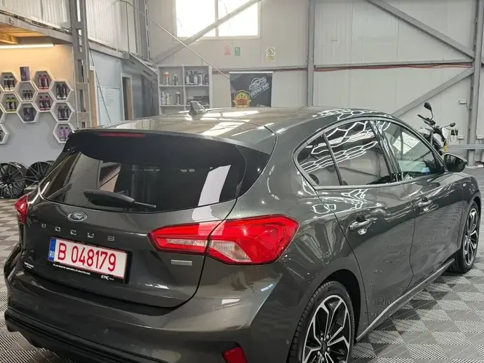 Ford Focus 1.5 EcoBlue ST Line Business