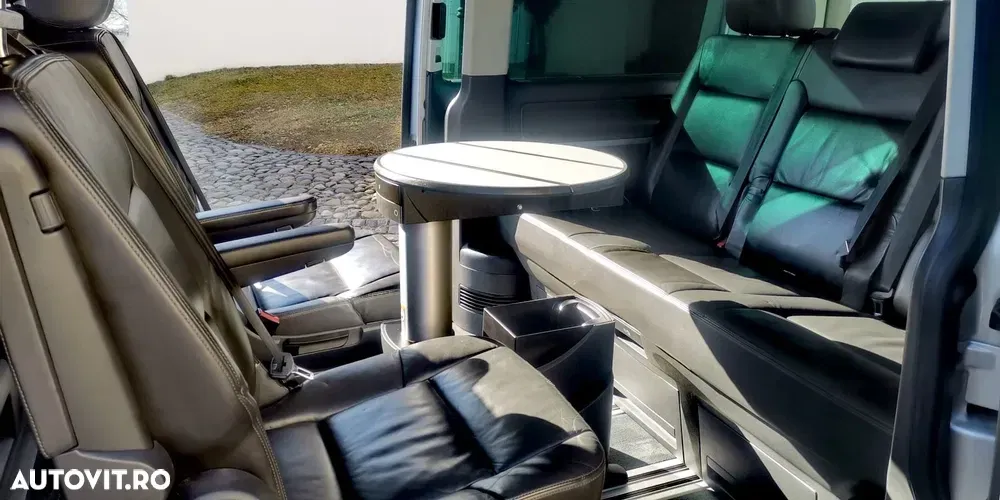 Volkswagen Transporter Multivan DSG Highline — imagine 4