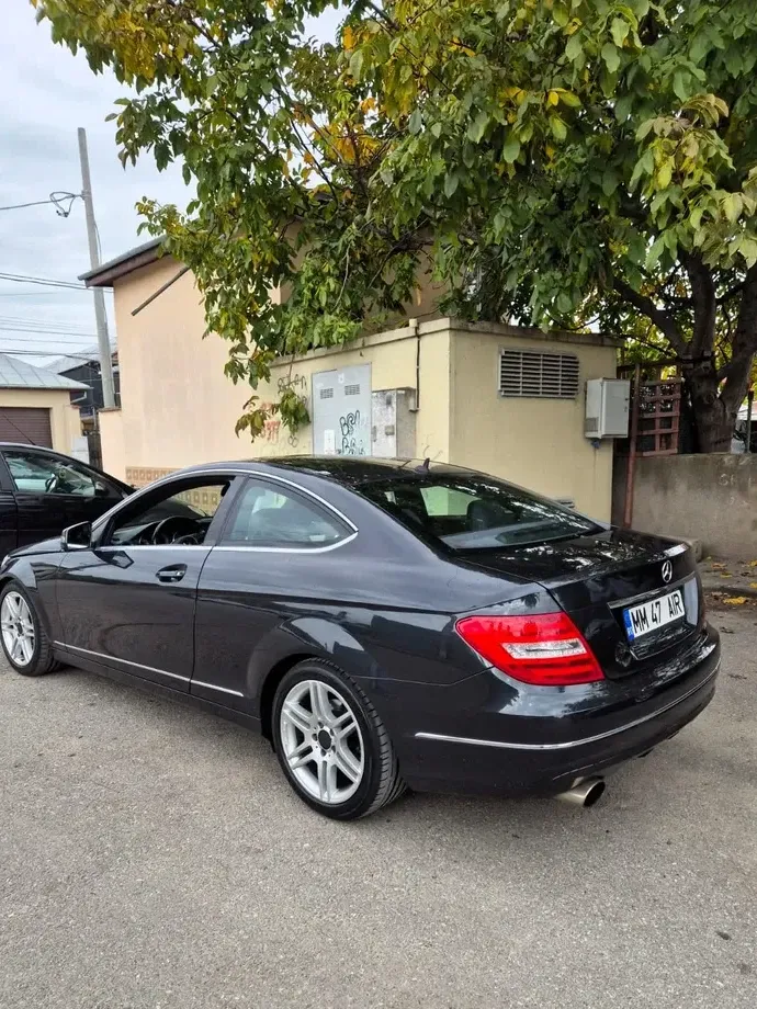 Mercedes-Benz C W204 — imagine 8