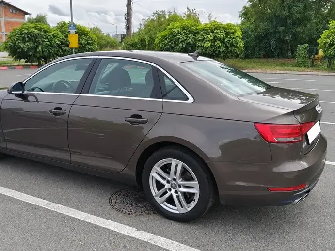 Audi A4 Limuzina B9 2.0 TDI quattro S tronic Sport