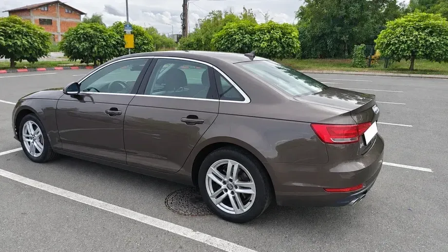 Audi A4 Limuzina B9 2.0 TDI quattro S tronic Sport — imagine 3