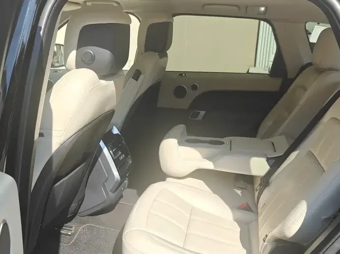 Land Rover Range Rover Sport 3.0 I6 D300 MHEV HSE Dynamic