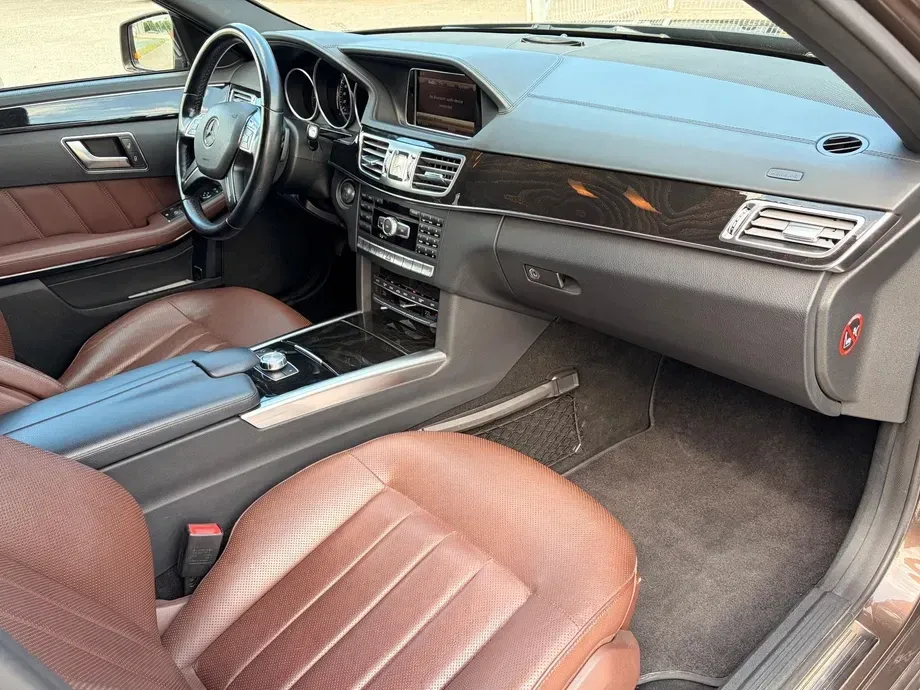 Mercedes-Benz E W212 250 CDI 4MATIC Aut. — imagine 9
