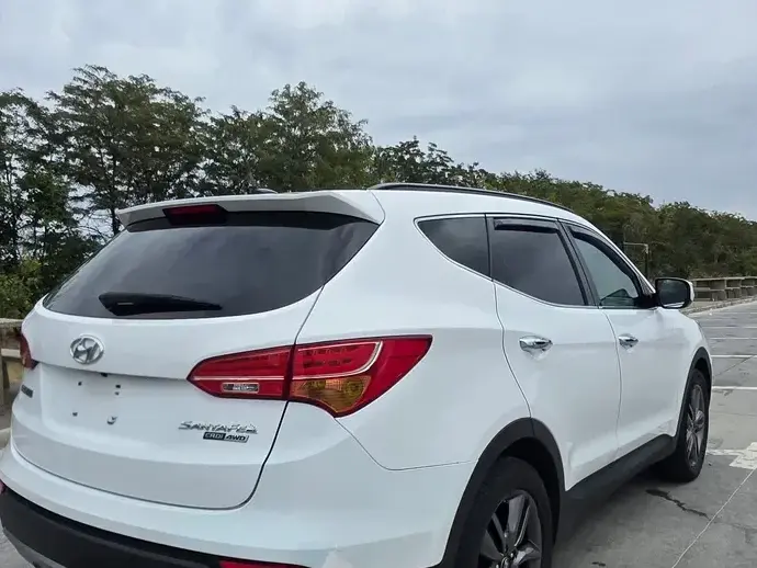 Hyundai Santa Fe III 2.2 DSL 4WD Premium