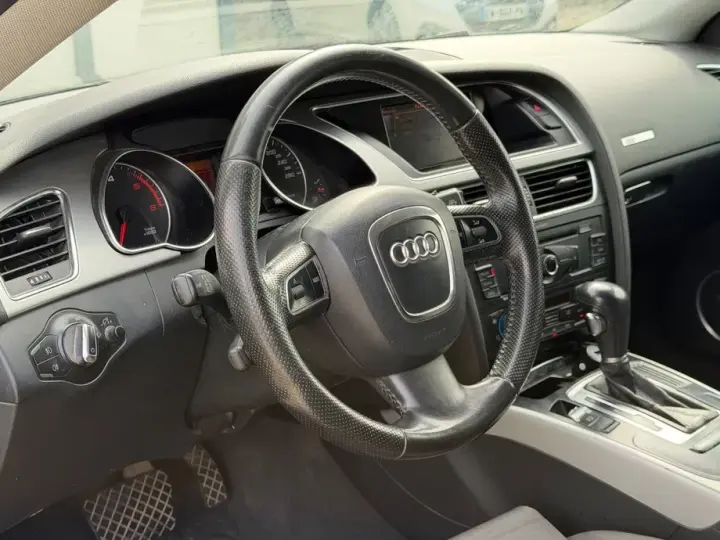 Audi A5 Sportback 8T 2.7 TDI Multitronic