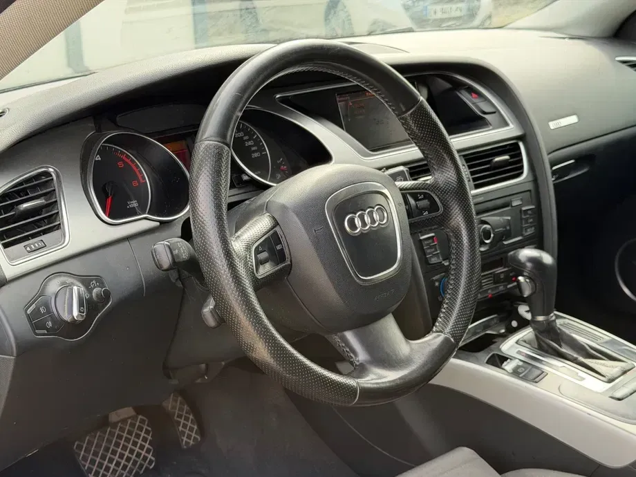 Audi A5 Sportback 8T 2.7 TDI Multitronic — imagine 6