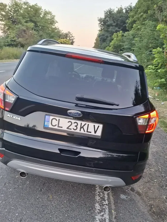 Ford Kuga III 2.0 TDCi 4WD Powershift ST-Line — imagine 8