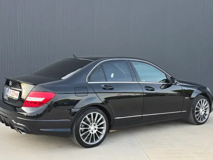 Mercedes-Benz C 200 CDI 7G-TRONIC Avantgarde Edition