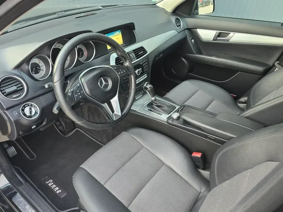 Mercedes-Benz C 200 CDI 7G-TRONIC Avantgarde Edition — imagine 6