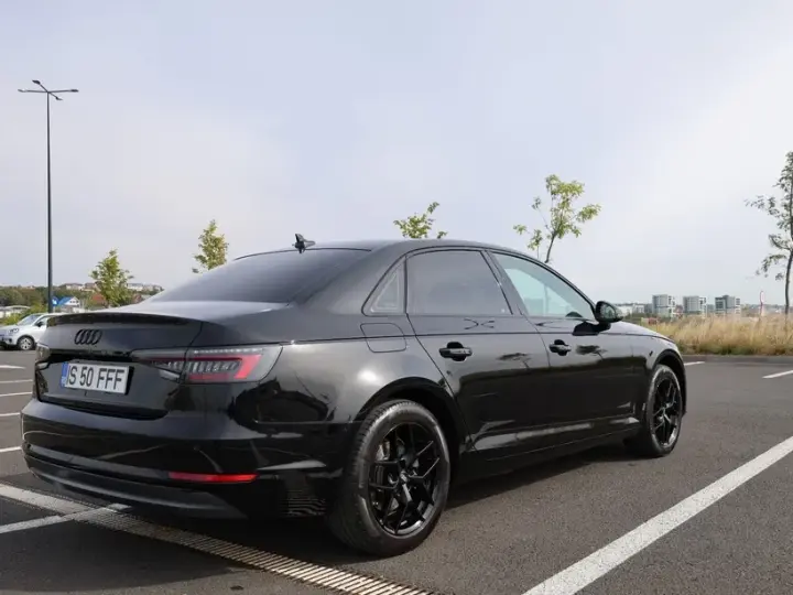 Audi A4 Limuzina B9