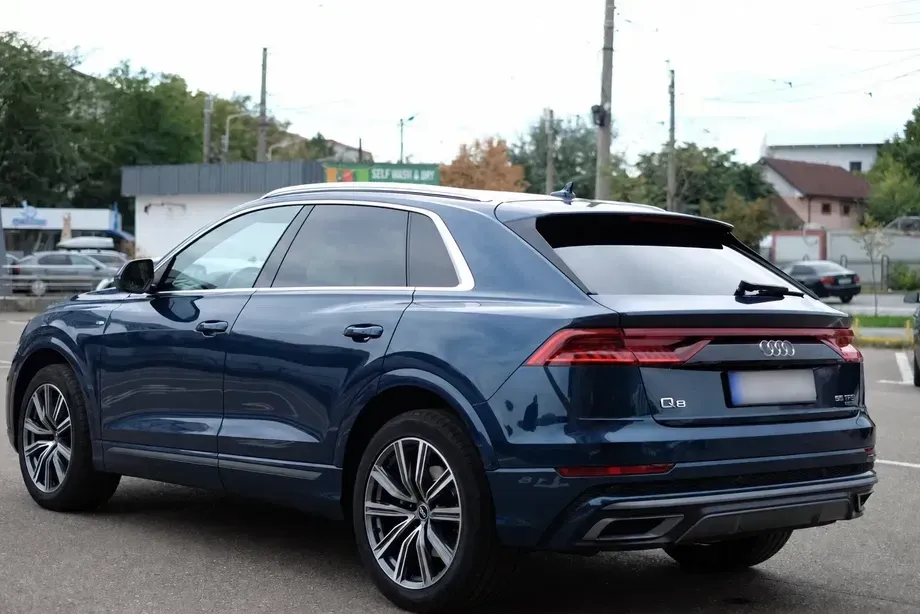 Audi Q8 3.0 55 TFSI quattro Tiptronic MHEV — imagine 2