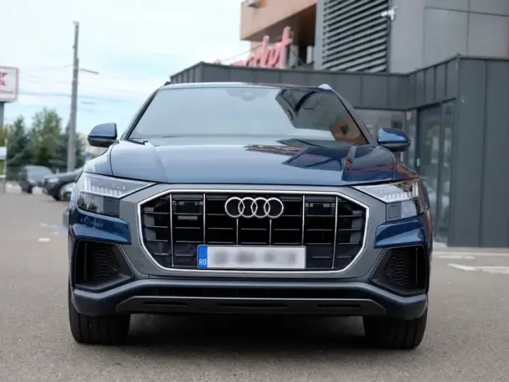 Audi Q8 3.0 55 TFSI quattro Tiptronic MHEV