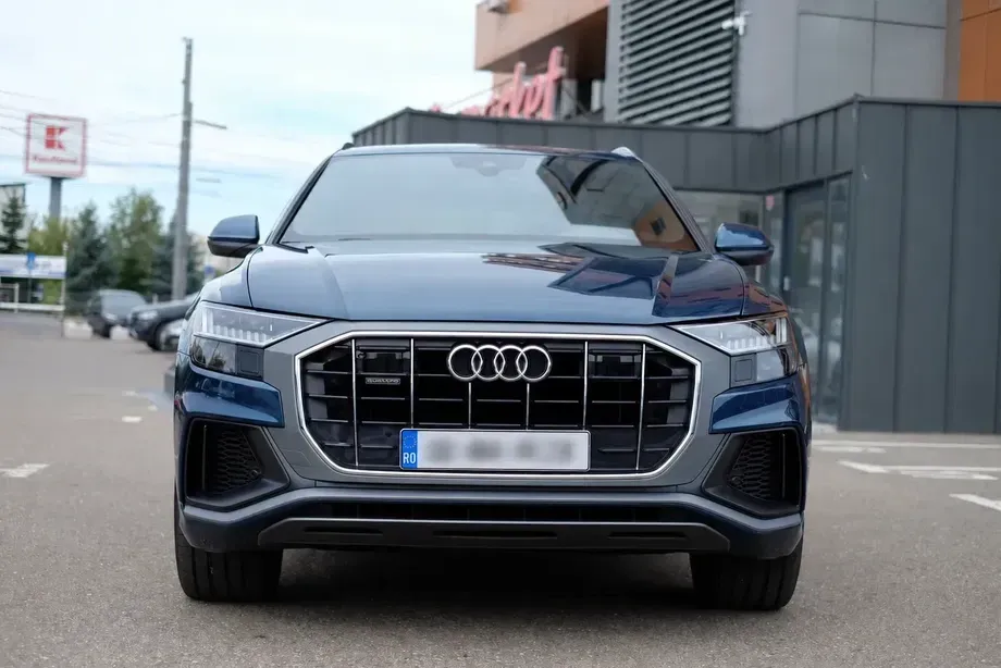 Audi Q8 3.0 55 TFSI quattro Tiptronic MHEV — imagine 4