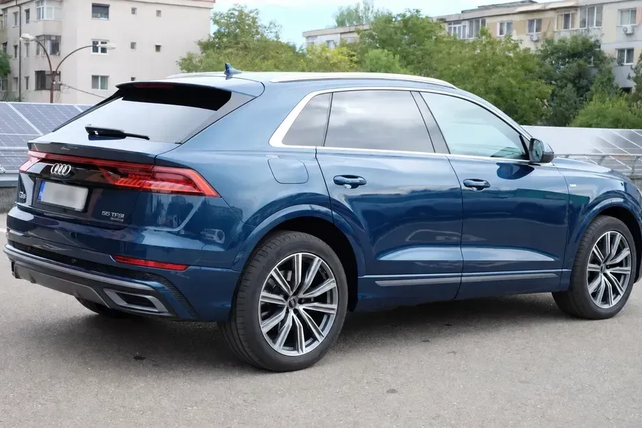 Audi Q8 3.0 55 TFSI quattro Tiptronic MHEV — imagine 3