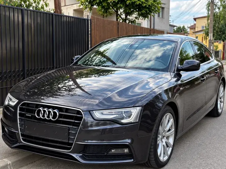 Audi A5 Coupé 2.0 TDI quattro Stronic