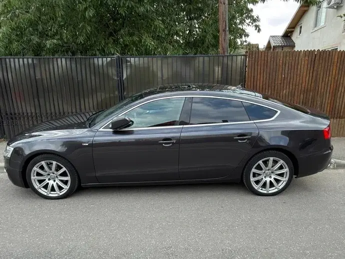 Audi A5 Coupé 2.0 TDI quattro Stronic