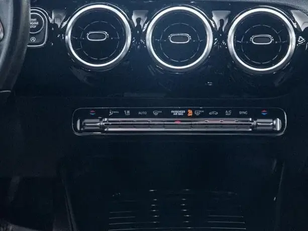 Mercedes-Benz CLA 180 d 8G-DCT Progressive Line Advanced