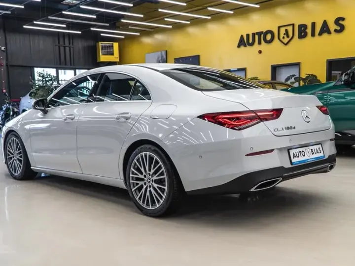 Mercedes-Benz CLA 180 d 8G-DCT Progressive Line Advanced