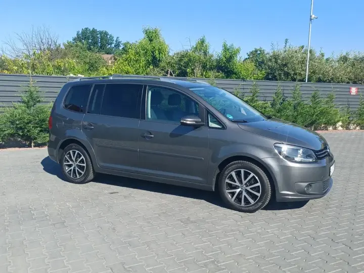 Volkswagen Touran 2.0 TDI DPF Highline