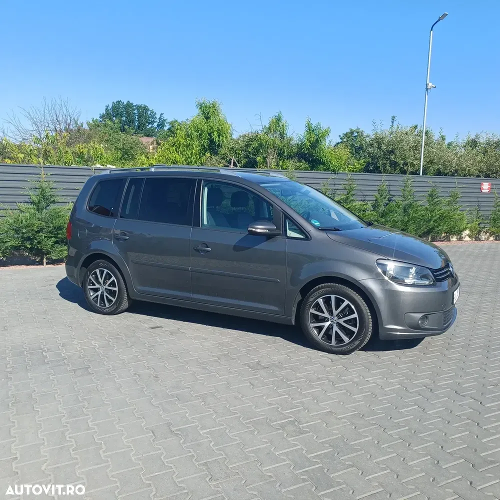 Volkswagen Touran 2.0 TDI DPF Highline — imagine 5