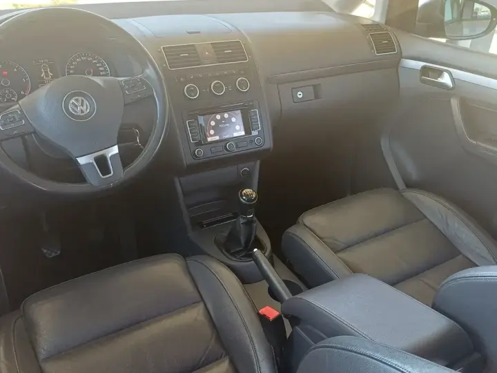 Volkswagen Touran 2.0 TDI DPF Highline