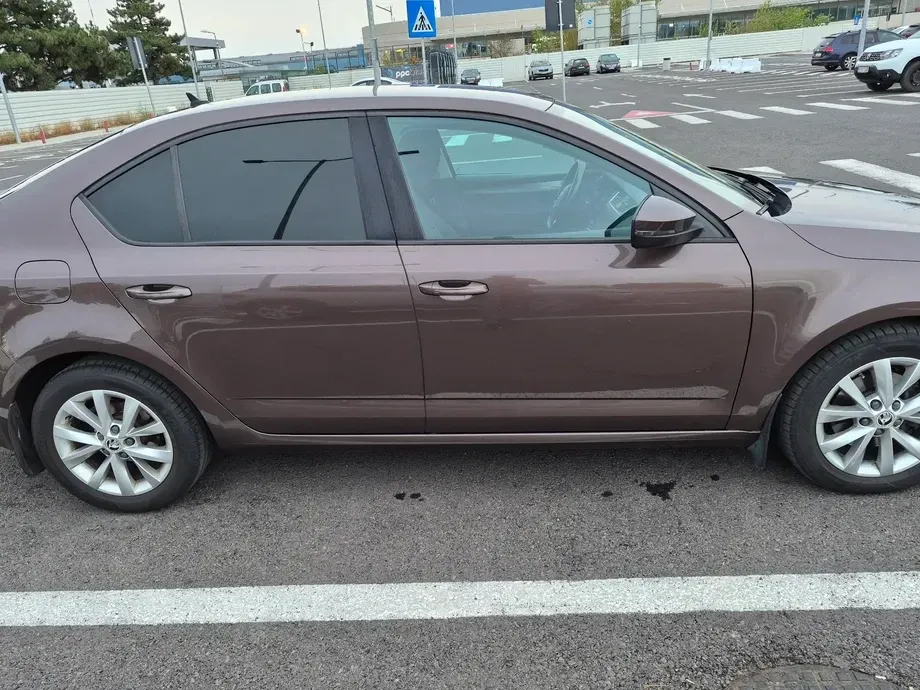 Škoda Octavia III 2.0 TDI Style — imagine 2