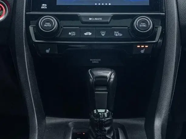 Honda Civic 1.0 VTEC Turbo CVT Elegance