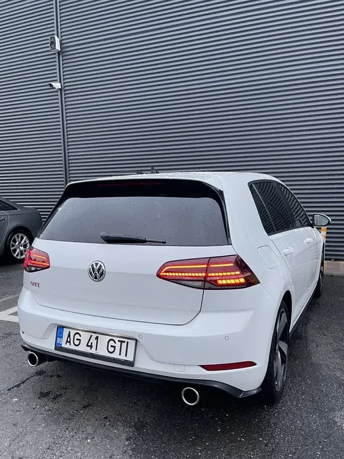 Volkswagen Golf GTI 2.0 TSI OPF Performance — imagine 2