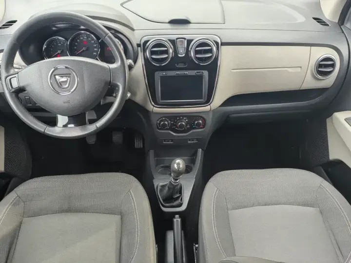 Dacia Lodgy 1.5 dCi 109 CP Laureate
