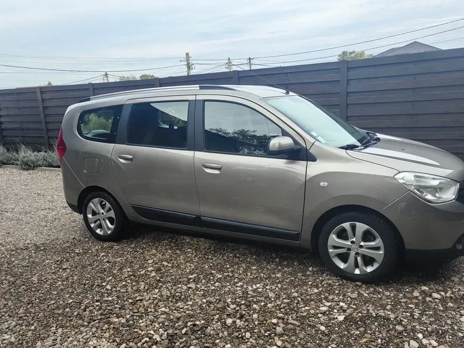 Dacia Lodgy 1.5 dCi 109 CP Laureate — imagine 4